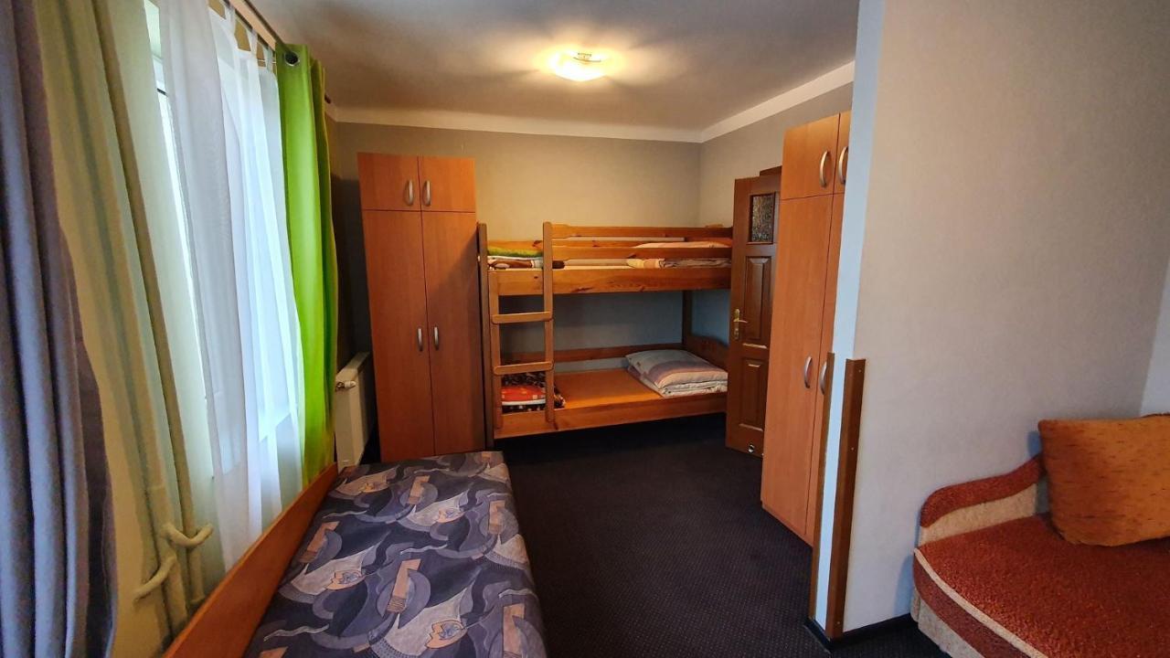 Wieczernik Dom Rekolekcyjny Ksiezy Pallotynow Swieta Katarzyna  Dış mekan fotoğraf