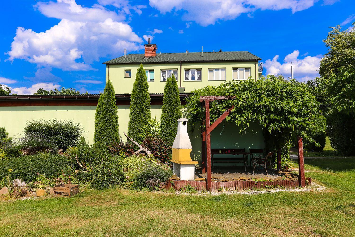 Wieczernik Dom Rekolekcyjny Ksiezy Pallotynow Swieta Katarzyna  Dış mekan fotoğraf